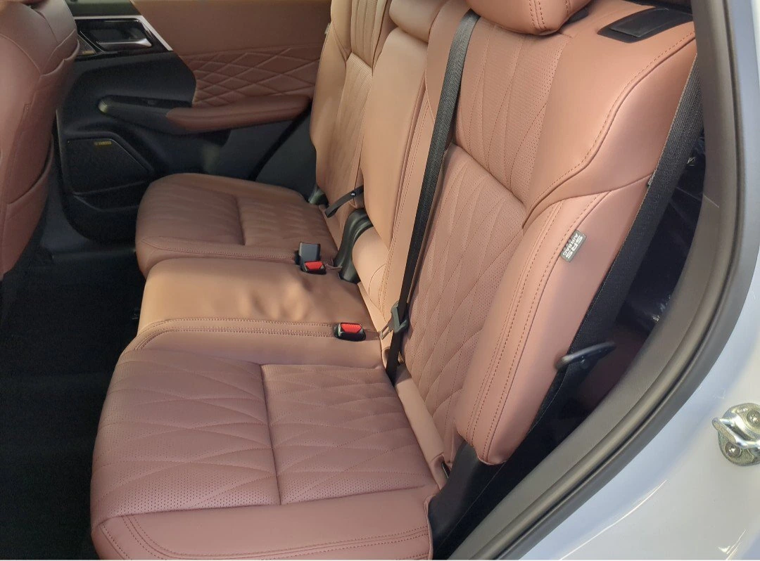2026 Mitsubishi Outlander SEL - Photo 20