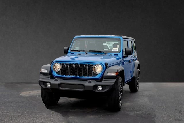 2026 Jeep Wrangler Sport's photo