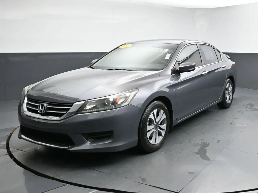 2015 Honda Accord LX photo 4