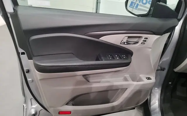 2022 Honda Pilot Special Edition photo 32