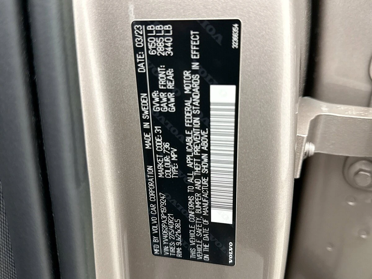 2023 Volvo - image 11