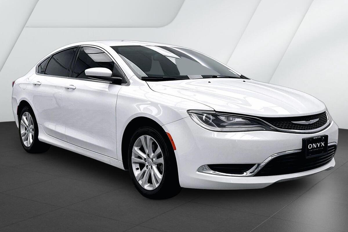 2016 Chrysler 200 Limited