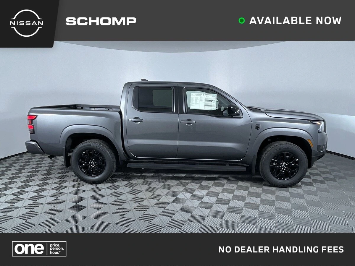 2026 Nissan Frontier SV's photo