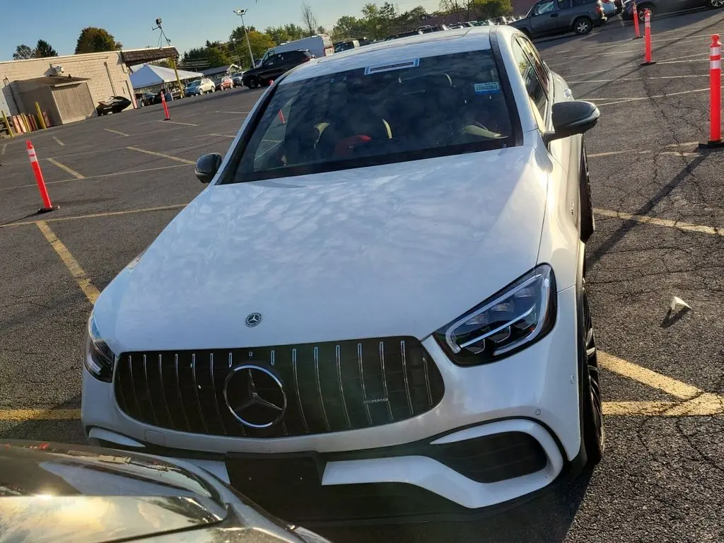 2021 Mercedes Benz GLC 63 AMG 4MATIC photo 2