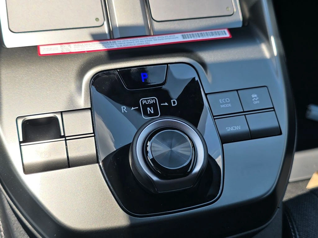2026 Toyota C-HR SE - Photo 28