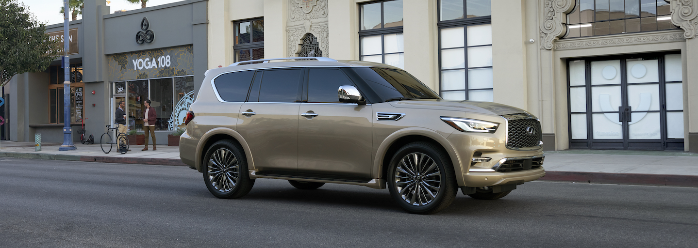 The INFINITI QX80 combines luxury with a powerful towing capacity of 8,500 pounds, making it ideal for towing boats, trailers, and more on Tallahassee roads.