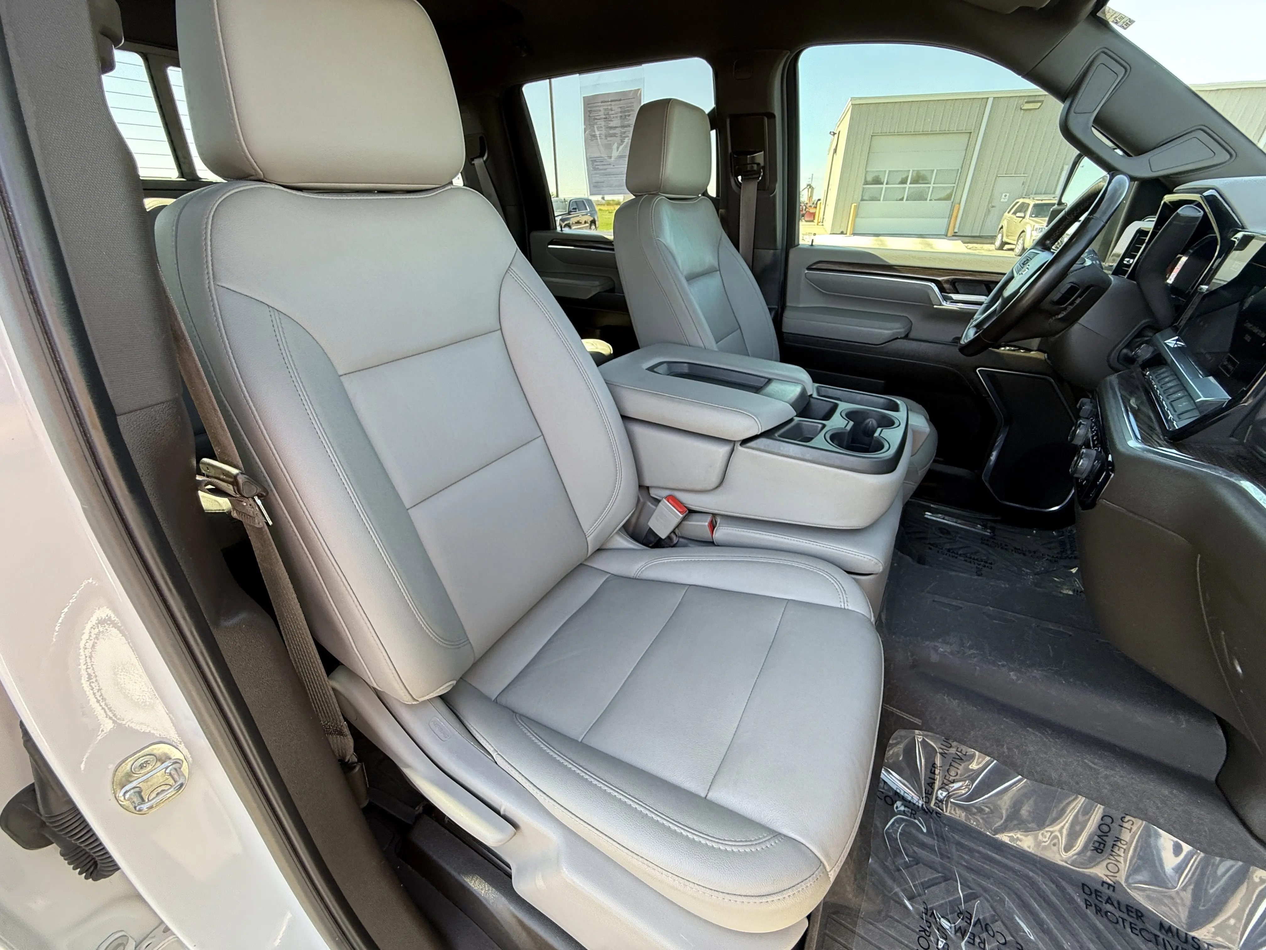 2024 Chevrolet Silverado 3500HD LT photo 15