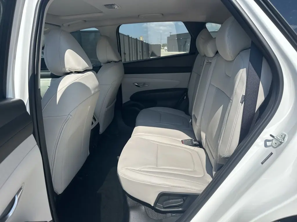 2026 Hyundai Tucson SEL Convenience photo 18
