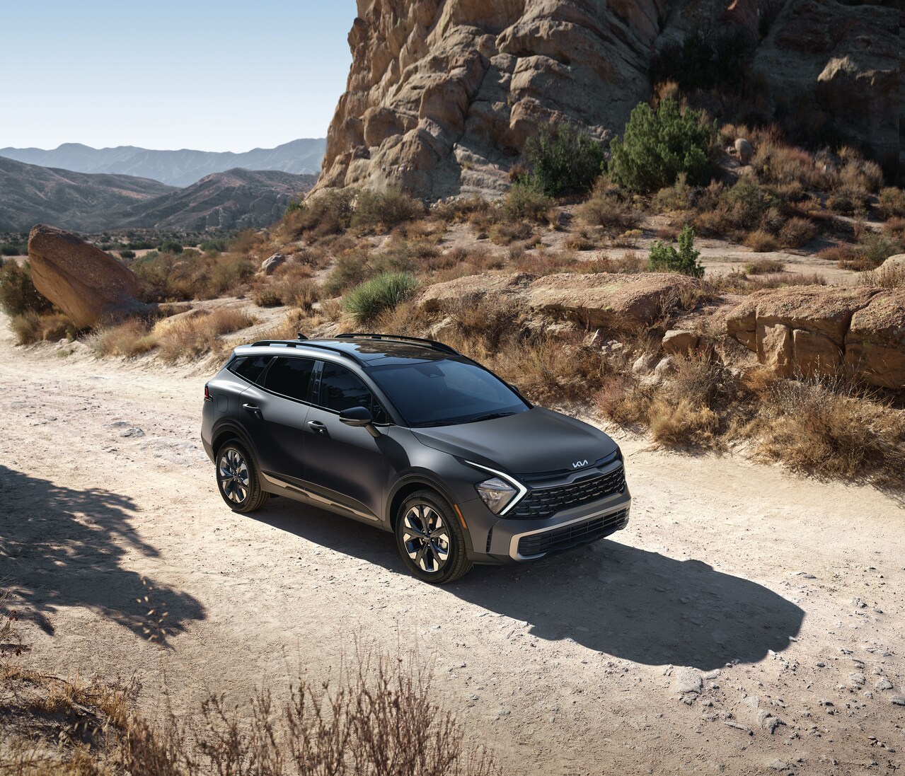 Kia Sportage vs. Ford Escape comparison image