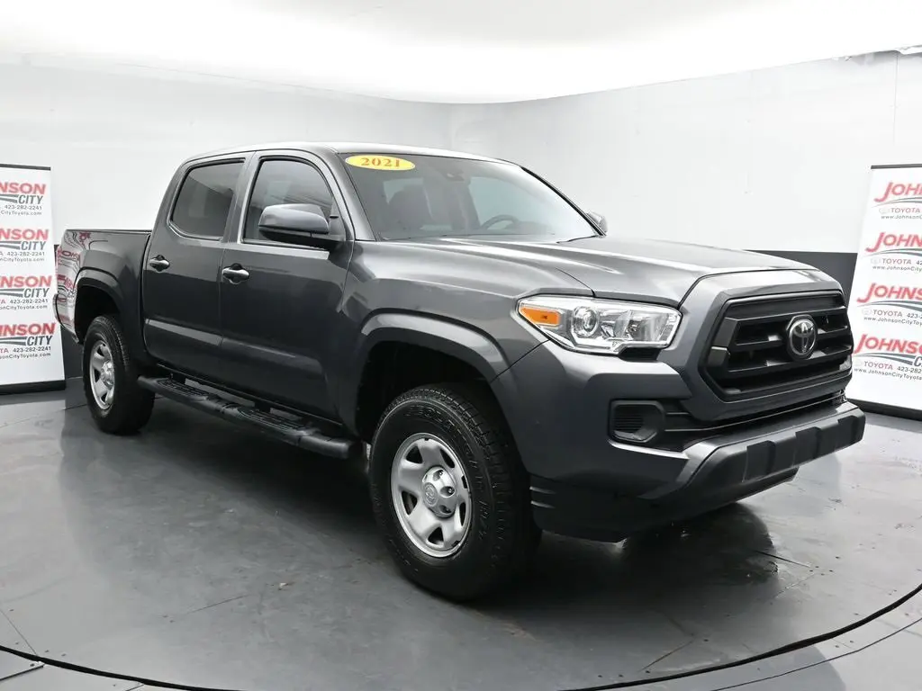 2021 Toyota Tacoma SR Double Cab V6 photo 2