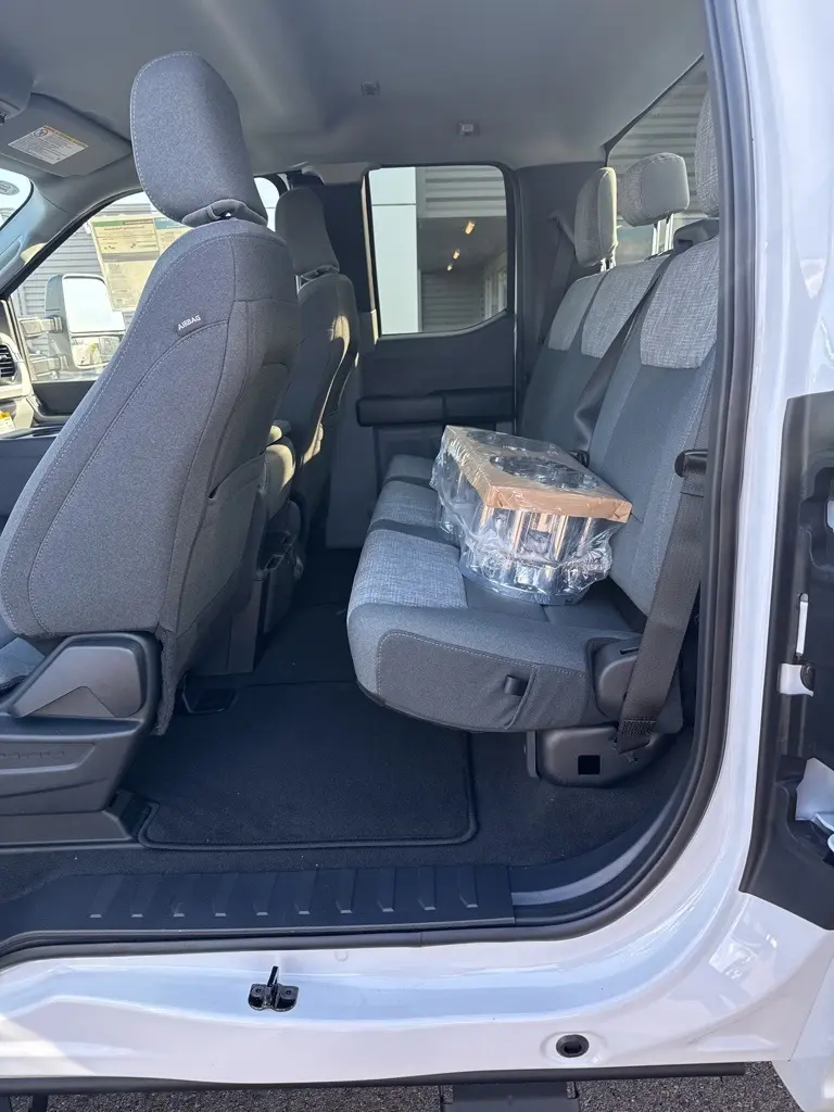 2026 Ford F-350 photo 16