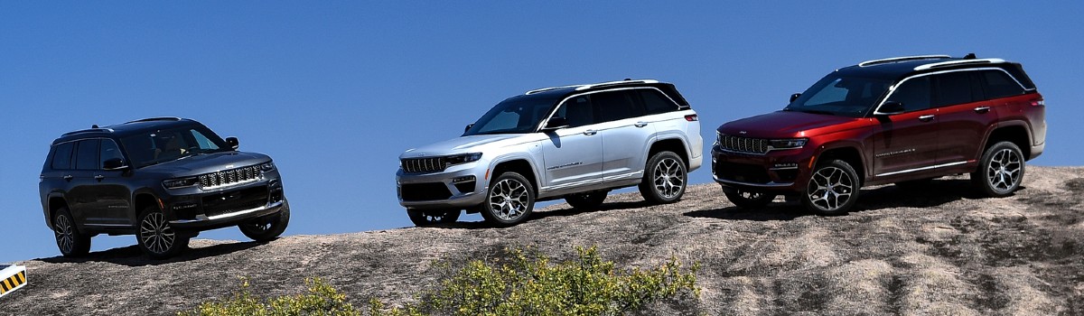2025 Jeep Grand Cherokee 4xe Lineup Exterior Profiles