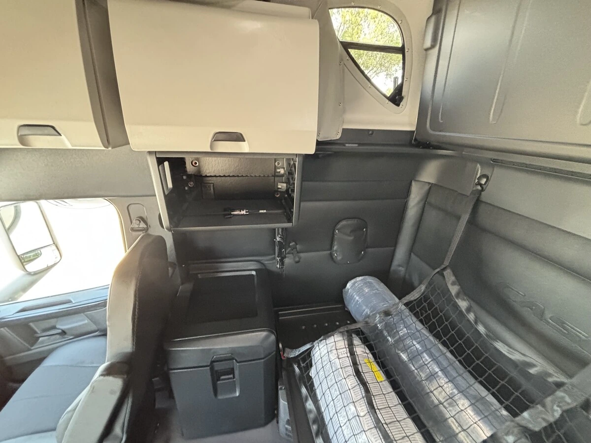2027 Freightliner Cascadia - image 14