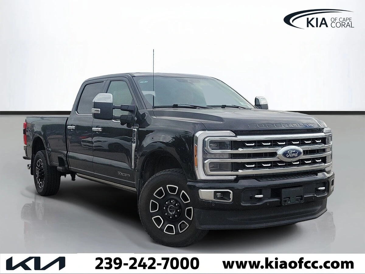 2024 Ford F-350 Platinum 4x4 Crew Cab 8' Box SRW's photo