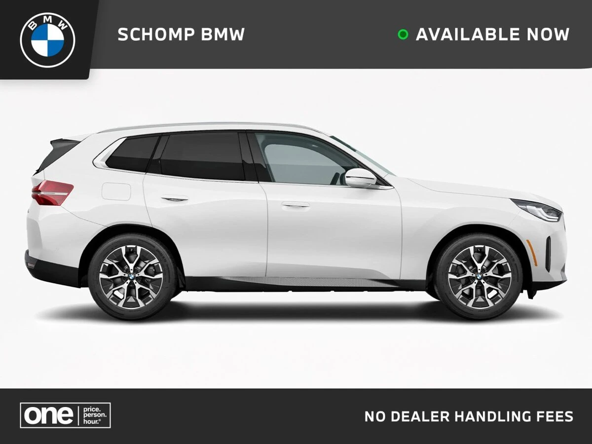 2026 BMW X3 30 XDRIVE's photo