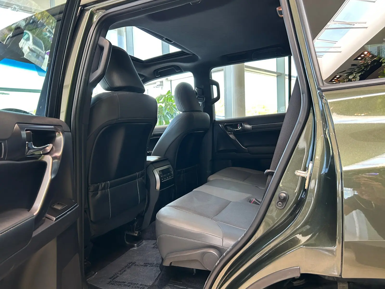 2022 Lexus GX 460 photo 17