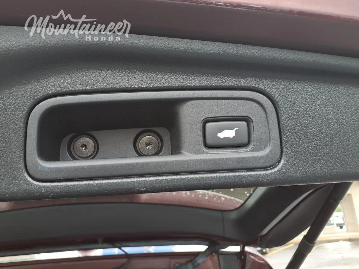 2022 Honda Pilot SE - Photo 23