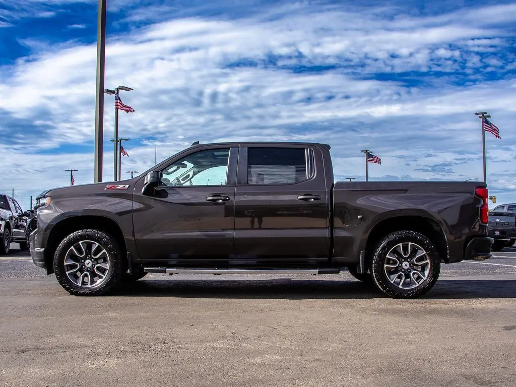 2021 Chevrolet Silverado 1500 RST Z71 photo 4
