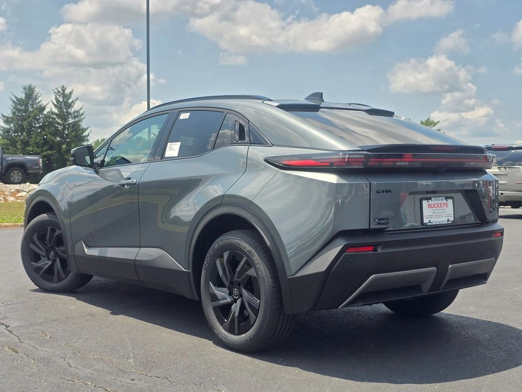 2026 Toyota C-HR SE - Photo 6