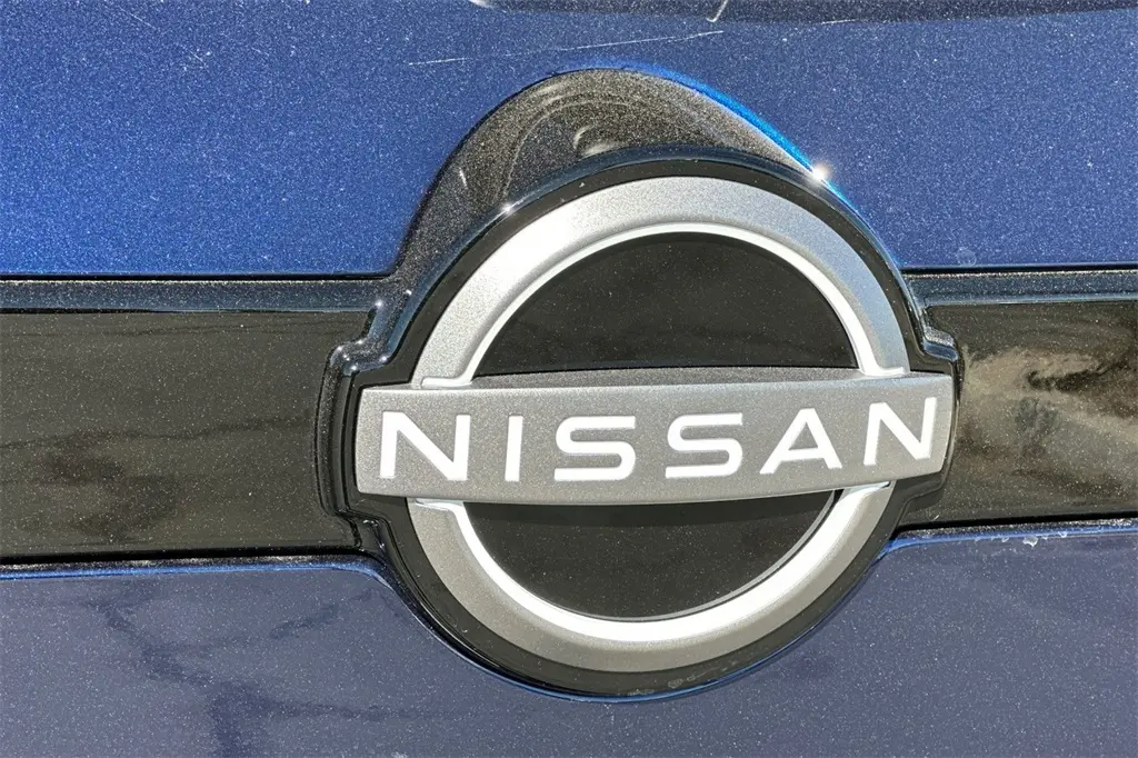 2025 Nissan Pathfinder SV photo 26