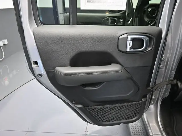 View 33