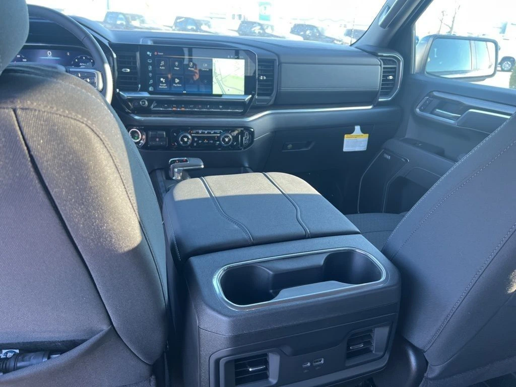 2025 Chevrolet Silverado 1500 RST - Photo 34