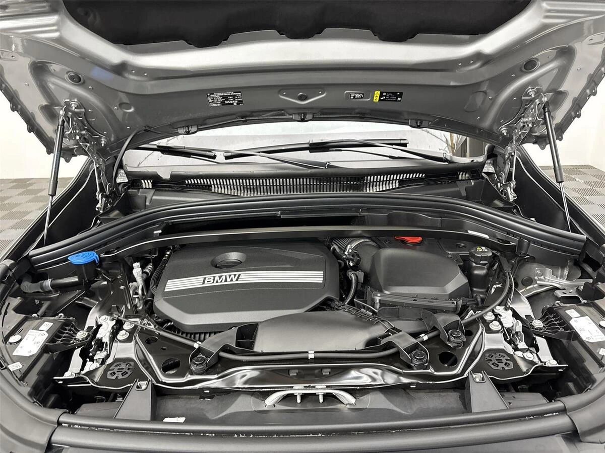 2025 BMW X1 28i - Photo 20