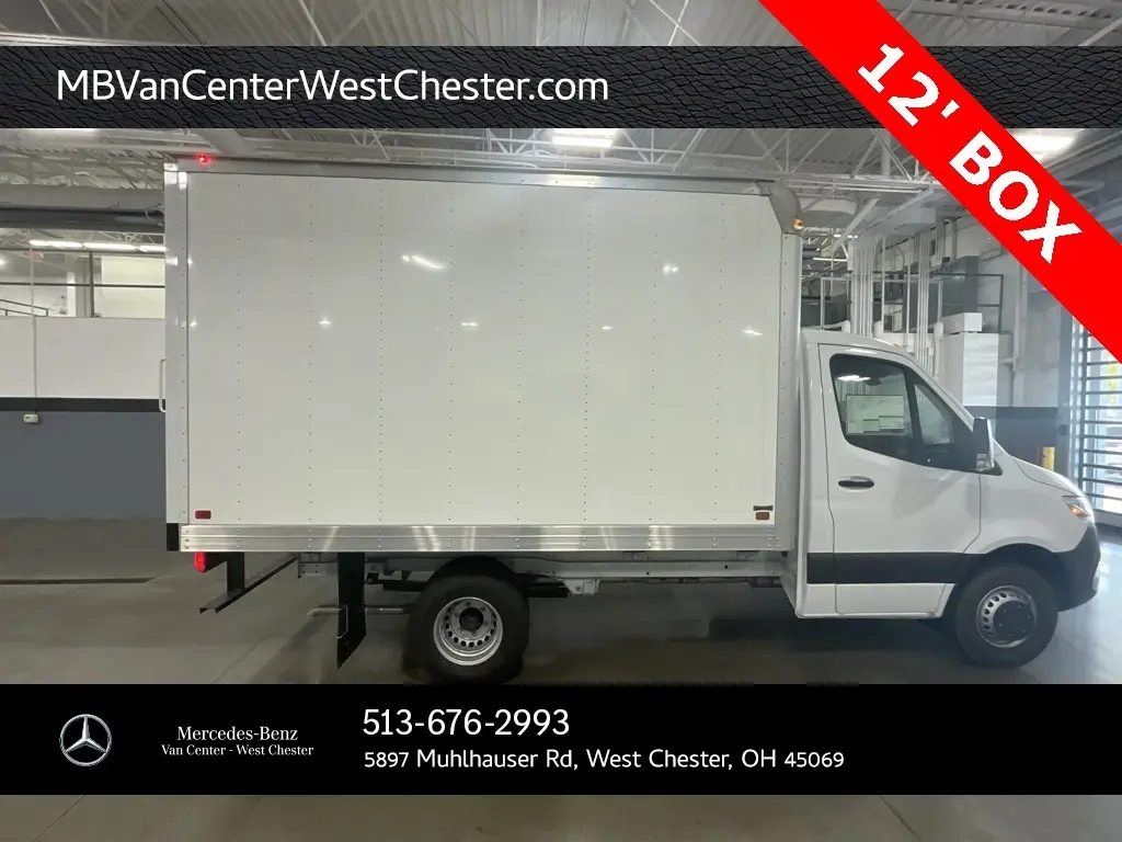 2024 Mercedes-Benz Sprinter Cab Chassis Base's photo