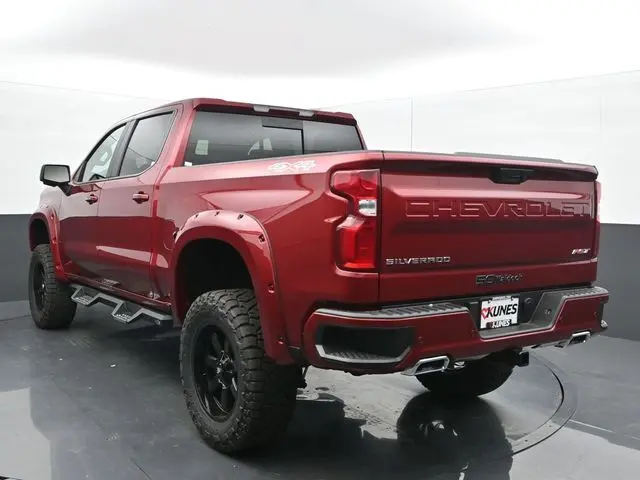 2025 Chevrolet Silverado 1500 RST photo 4