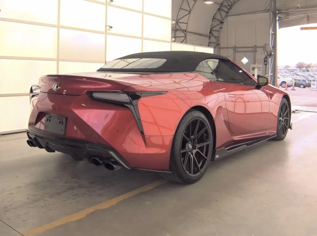 2022 Lexus LC 500 photo 4