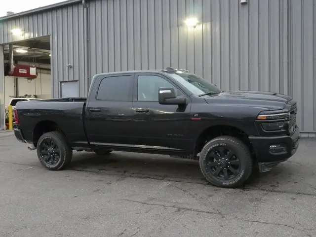 2025 Ram 2500 Laramie photo 2