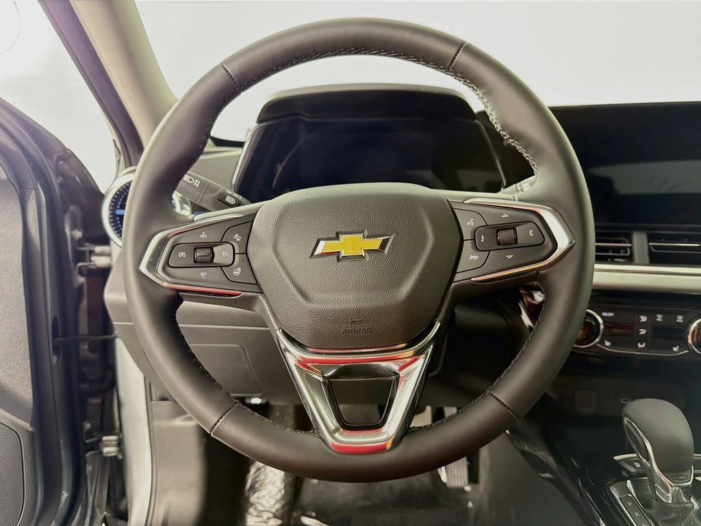 2026 Chevrolet Trax LT - Photo 11