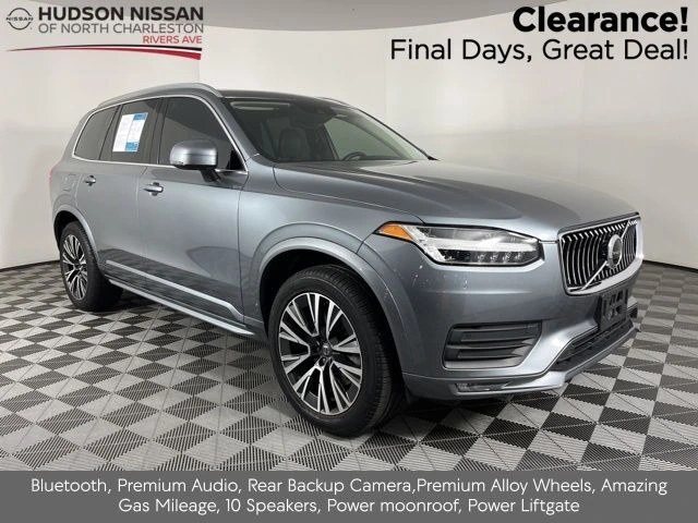 2020 Volvo XC90 T6 Momentum AWD's photo
