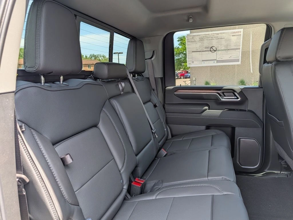 2026 GMC Sierra 3500HD Denali - Photo 27