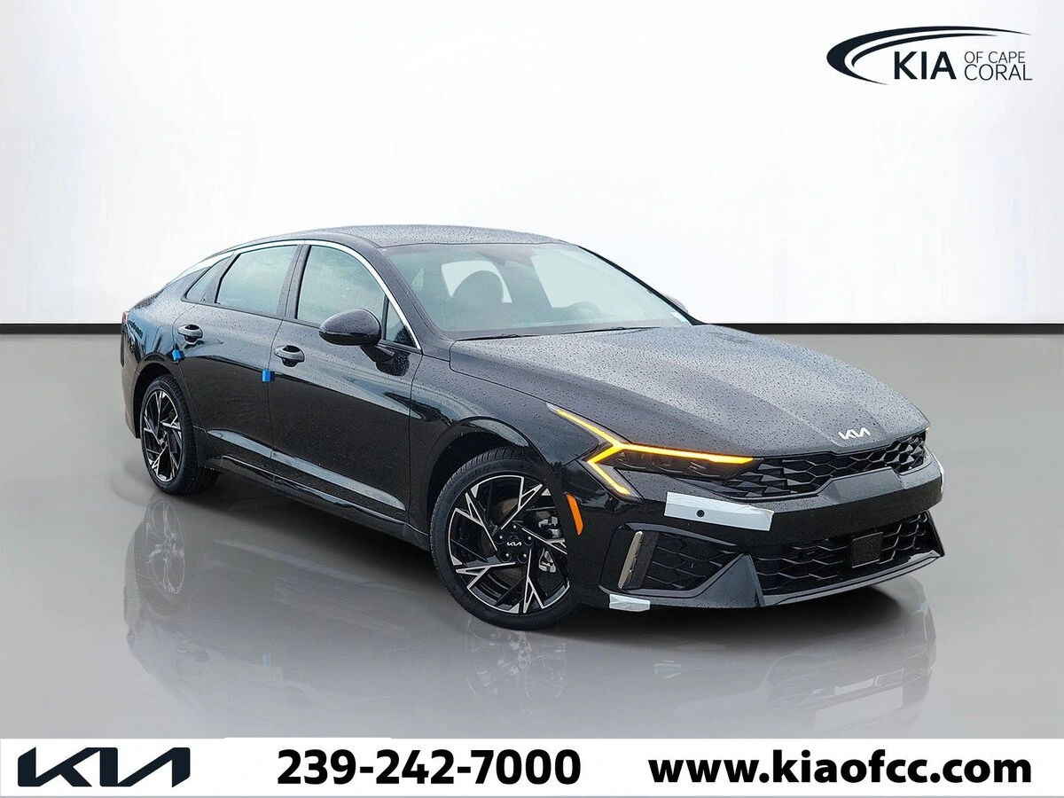2026 Kia K5 GT-Line