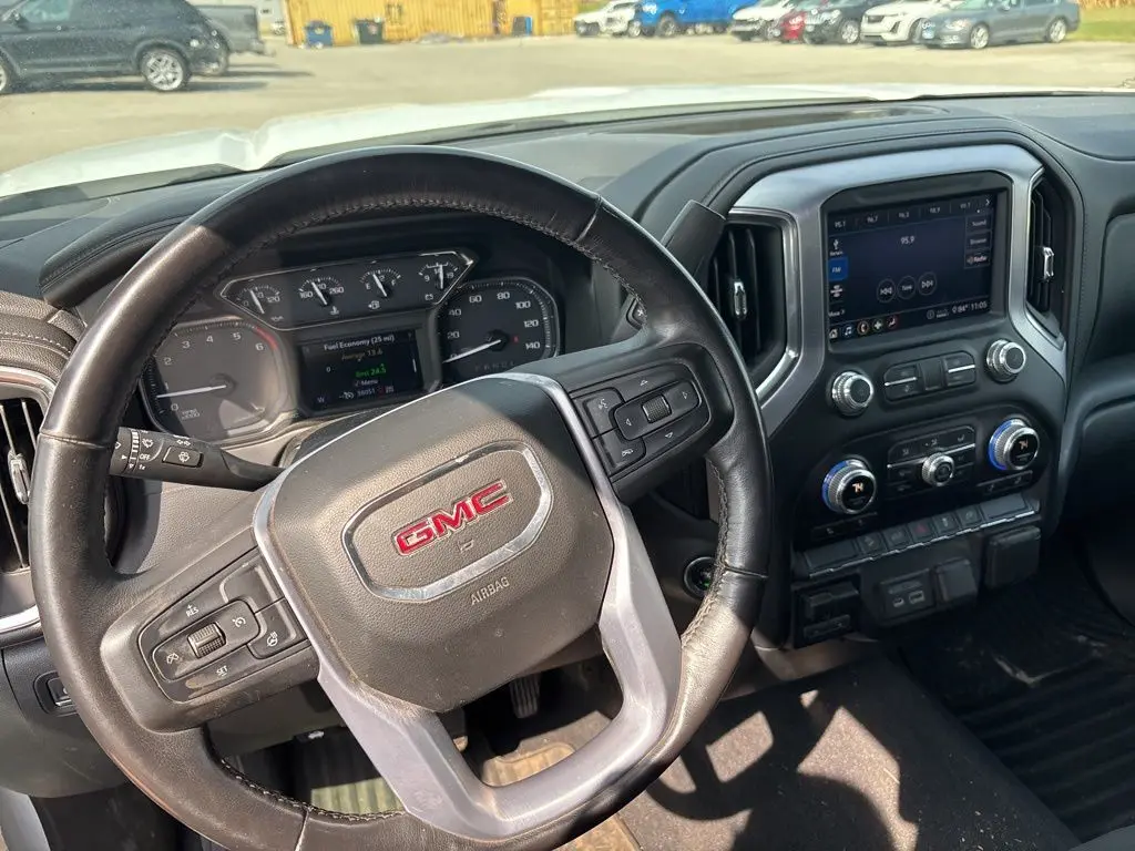 2020 Gmc Sierra SLE photo 24