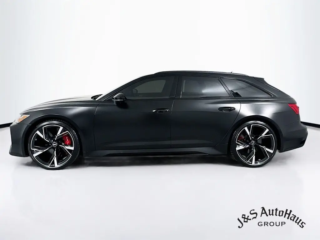 2022 Audi RS 6 Avant Base photo 4