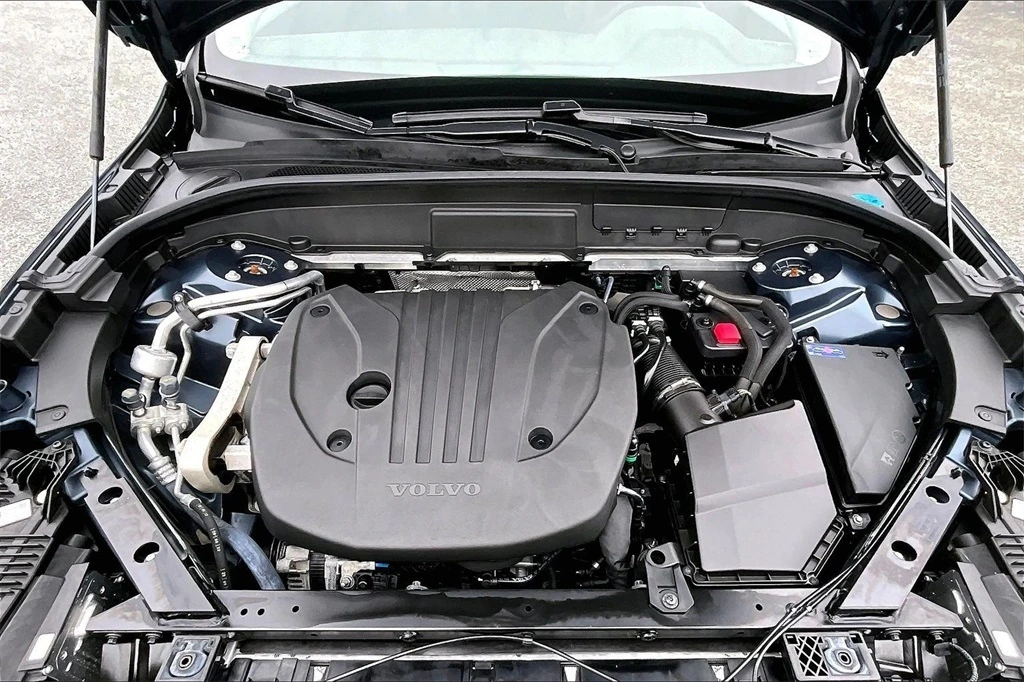 2023 Volvo - image 29