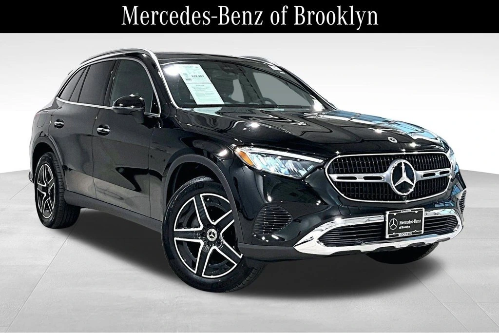 2026 Mercedes-Benz GLC Base