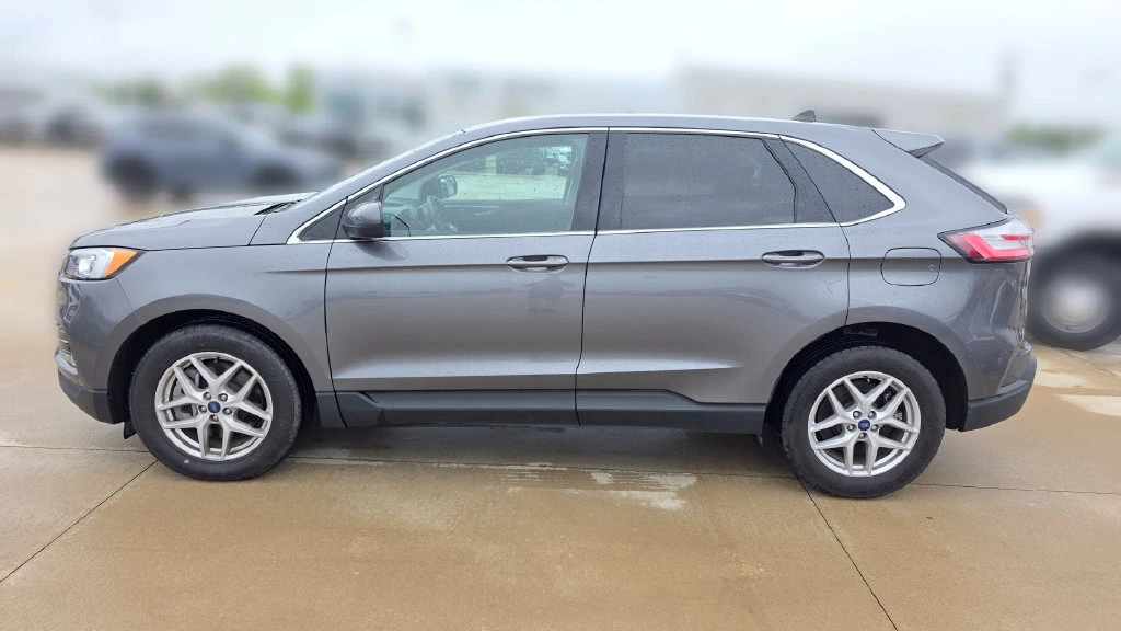 Used 2022 Ford Edge SEL with VIN 2FMPK4J98NBA22990 for sale in Kansas City