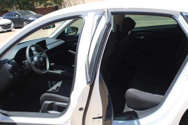 2024 Honda Accord LX - Photo 14