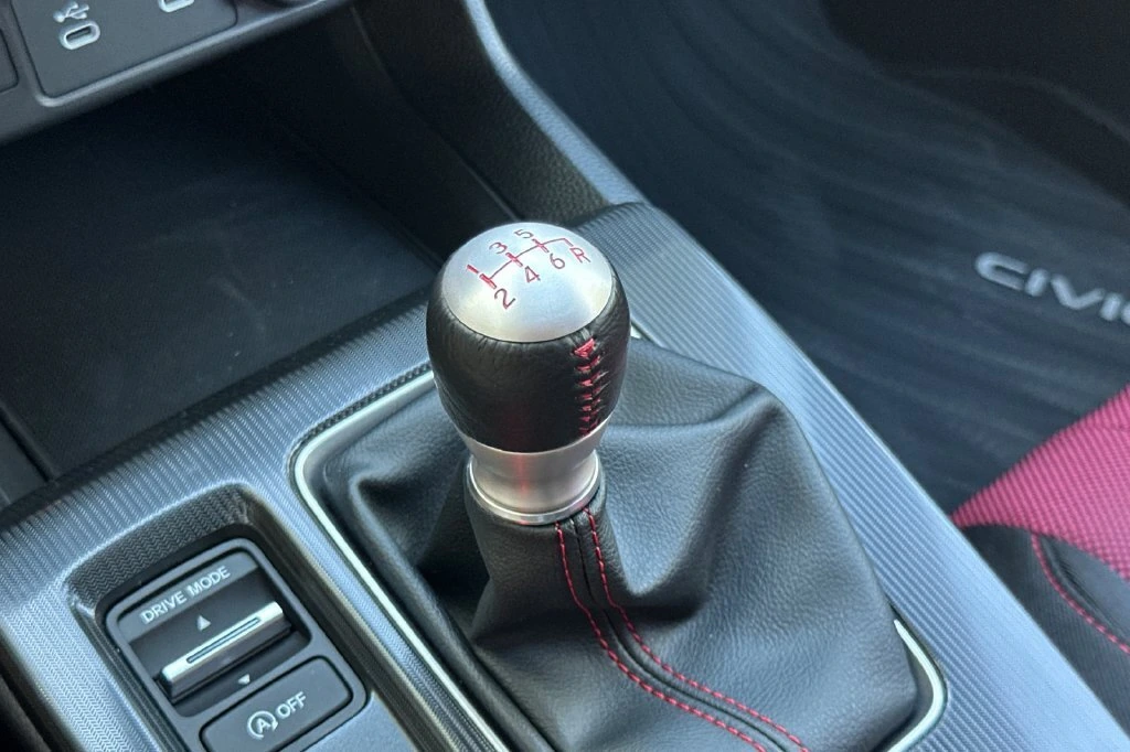 2026 Honda Civic Si - Photo 18
