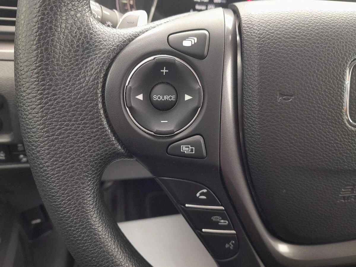 2023 Honda Ridgeline Sport - Photo 14