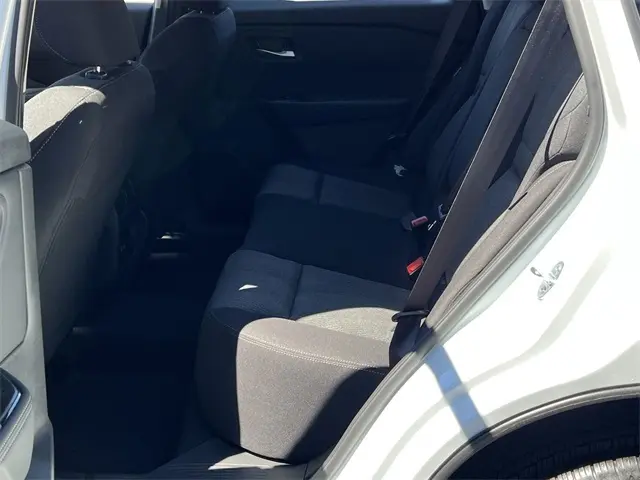 2026 Nissan Rogue SV photo 19