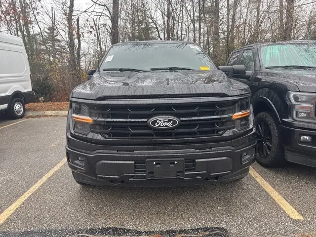 2024 Ford F-150 XLT photo 2