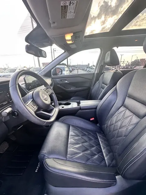 2023 Nissan Rogue Platinum photo 21