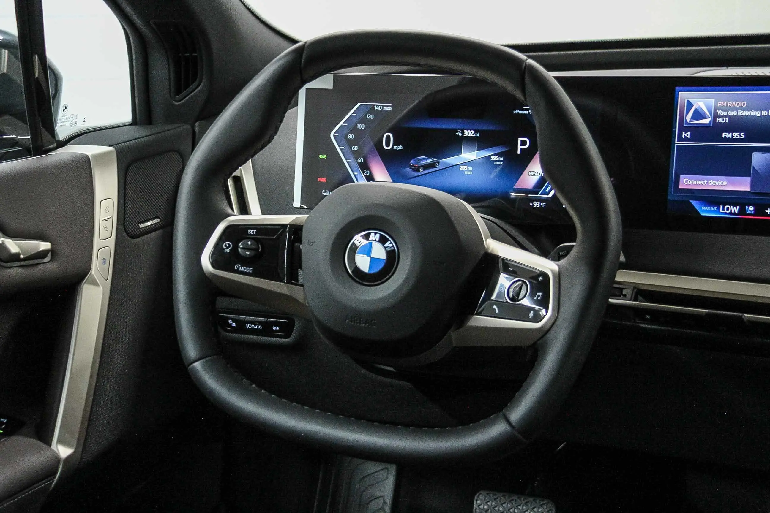 2026 Bmw iX photo 14