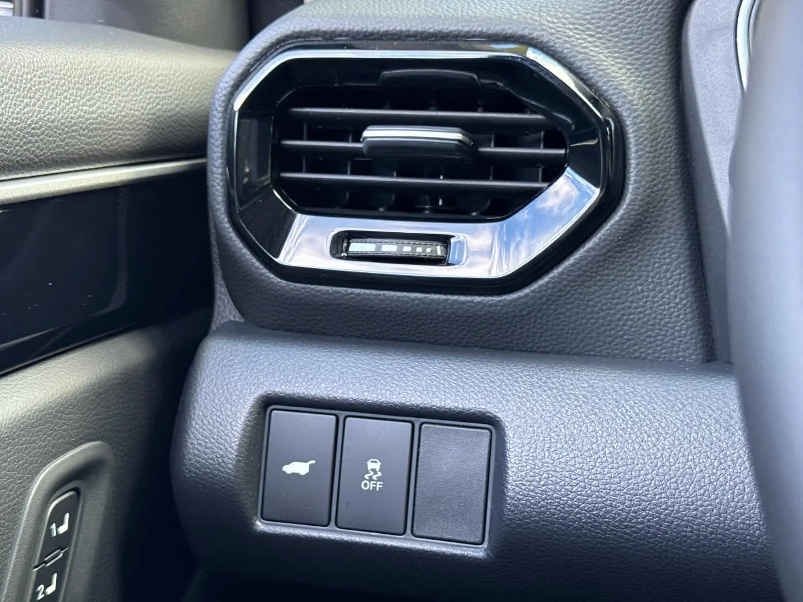 2025 Honda Pilot Touring photo 21