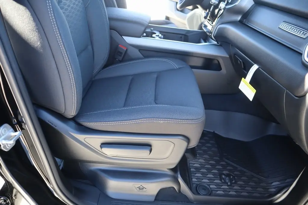 2026 Ram 1500 Big Horn Lone Star photo 4