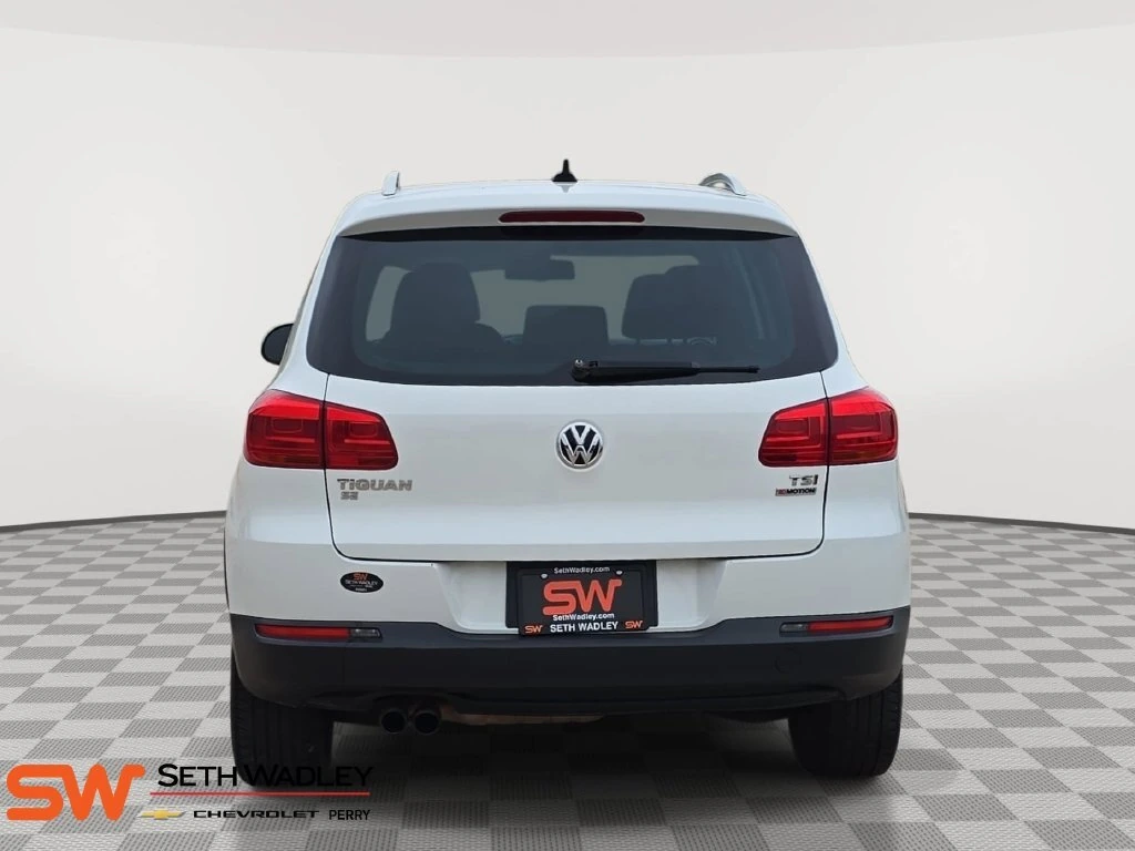 2016 Volkswagen Tiguan SE - Photo 6